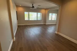 545 E Willetta St, Phoenix, AZ 85004 - Photo 8