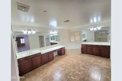 15656 W Desert Mirage Drive, Surprise, AZ 85379 - Photo 28