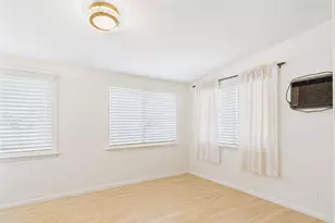 9915 W Mountain View Rd, Sun City, AZ 85351 - Photo 14