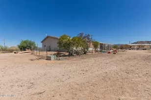 1347 S Oak Rd, Maricopa, AZ 85139 - Photo 2
