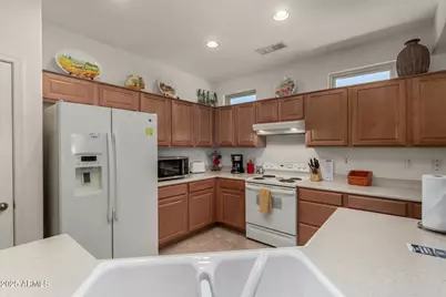 15027 W Home Run Drive, Surprise, AZ 85374 - Photo 14