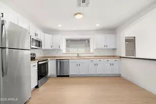 21424 N Howell Dr, Maricopa, AZ 85138 - Photo 12