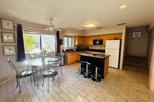 94 Biltmore Estates Dr, Phoenix, AZ 85016 - Photo 18