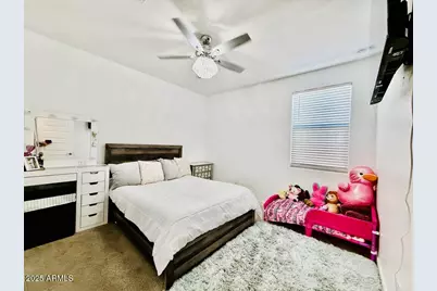 1657 W Monte Way, Phoenix, AZ 85041 - Photo 16