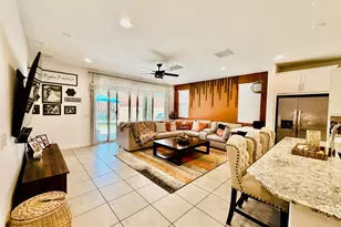 1657 W Monte Way, Phoenix, AZ 85041 - Photo 4