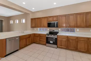 42122 N Anthem Springs Rd, Anthem, AZ 85086 - Photo 6
