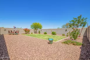 17352 W Red Fox Rd, Surprise, AZ 85387 - Photo 42