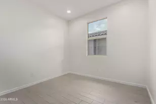 17352 W Red Fox Rd, Surprise, AZ 85387 - Photo 22