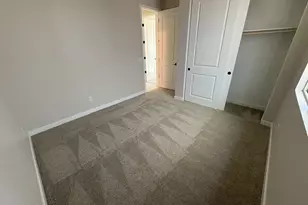 18048 W Larkspur Dr, Goodyear, AZ 85338 - Photo 12