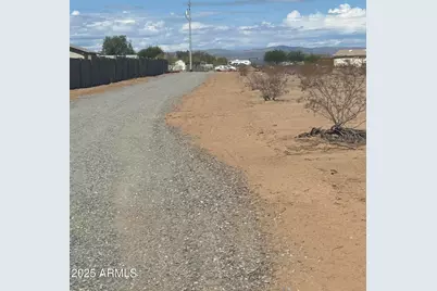 230Xx W Montgomery Road #parcel 1-5, Wittmann, AZ 85361 - Photo 4