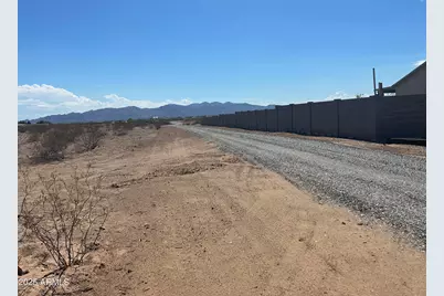 230Xx W Montgomery Road #parcel 1-5, Wittmann, AZ 85361 - Photo 2