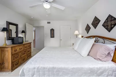 12222 N Paradise Village Parkway S #220, Phoenix, AZ 85032 - Photo 18