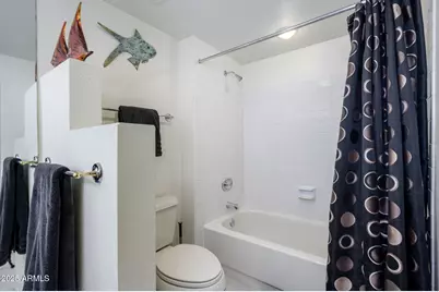 12222 N Paradise Village Parkway S #220, Phoenix, AZ 85032 - Photo 14