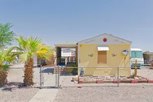 690 W Granada Dr, Quartzsite, AZ 85346 - Photo 1