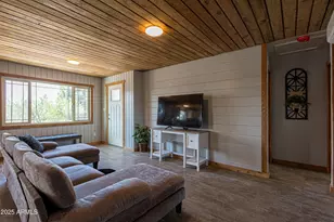 208 Hereford Rd, Bisbee, AZ 85603 - Photo 12