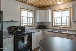 208 Hereford Rd, Bisbee, AZ 85603 - Photo 16