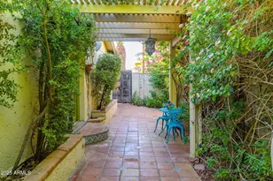 6255 E Crocus Dr, Scottsdale, AZ 85254 - Photo 46