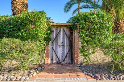 6255 E Crocus Drive, Scottsdale, AZ 85254 - Photo 4