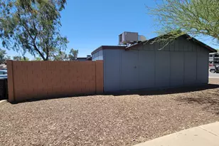 3645 N 69th Ave, Phoenix, AZ 85033 - Photo 4