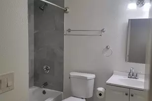 3645 N 69th Ave, Phoenix, AZ 85033 - Photo 22