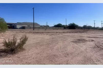 4210 N Kioha Drive #7, Eloy, AZ 85131 - Photo 2
