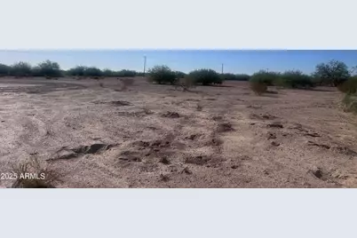4210 N Kioha Drive #7, Eloy, AZ 85131 - Photo 1