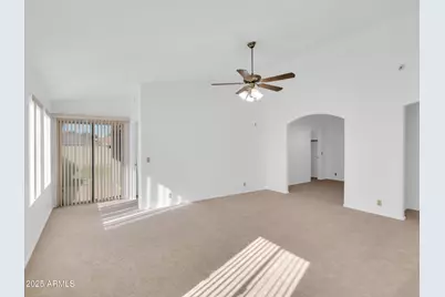 15088 N 85th Drive, Peoria, AZ 85381 - Photo 4