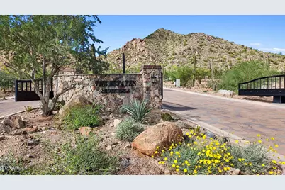 14325 E Davenport Drive #4, Scottsdale, AZ 85259 - Photo 2