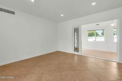 3660 N 52nd Street, Phoenix, AZ 85018 - Photo 18
