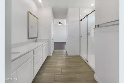 297 W Tamarack Drive, San Tan Valley, AZ 85140 - Photo 16