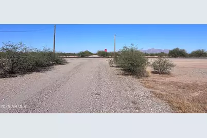 4025 W Saguaro Drive #3, Eloy, AZ 85131 - Photo 4