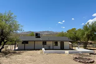 32600 S Maggie Mine Rd, Black Canyon City, AZ 85324 - Photo 1