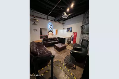 55 N Litchfield Road, Goodyear, AZ 85338 - Photo 4