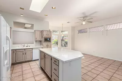 15427 W Heritage Drive, Sun City West, AZ 85375 - Photo 26