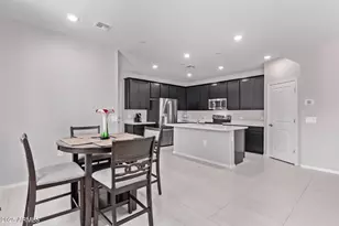 2625 S Peppertree Dr, Gilbert, AZ 85295 - Photo 26