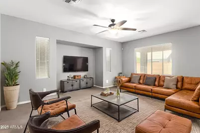 17562 W Gelding Drive, Surprise, AZ 85388 - Photo 2