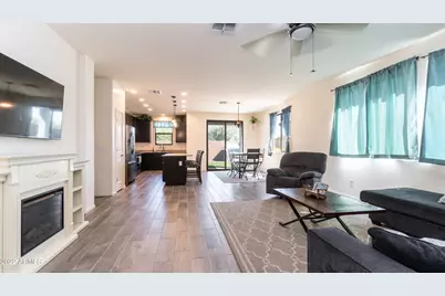 14338 W Bronco Trail, Surprise, AZ 85387 - Photo 10