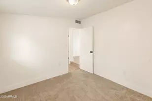 1407 E Mountain View Rd, Phoenix, AZ 85020 - Photo 20