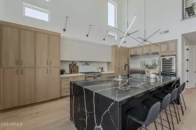 4852 E Piccadilly Road, Phoenix, AZ 85018 - Photo 4