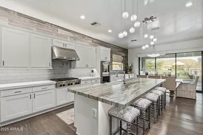 4601 S Pinaleno Drive, Chandler, AZ 85249 - Photo 1