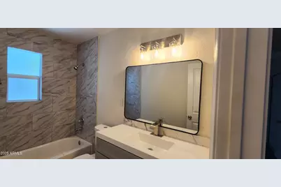 3421 W Montecito Avenue, Phoenix, AZ 85017 - Photo 8