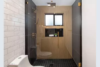 8708 E Rancho Vista Drive, Scottsdale, AZ 85251 - Photo 24