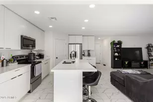 9050 S Calle Tomi, Guadalupe, AZ 85283 - Photo 16