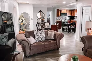 914 E 16th St, Douglas, AZ 85607 - Photo 2