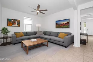 626 W Tallula Trail, San Tan Valley, AZ 85140 - Photo 4