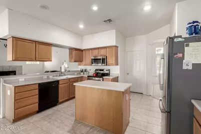 6813 N 186th Avenue, Waddell, AZ 85355 - Photo 18