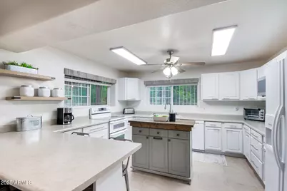 8475 S Breezy Pine Road, Mayer, AZ 86333 - Photo 8