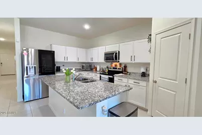 3164 E Miner Drive, San Tan Valley, AZ 85143 - Photo 6