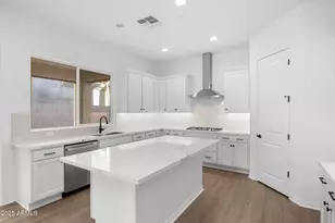 26433 N 22nd Dr, Phoenix, AZ 85085 - Photo 10