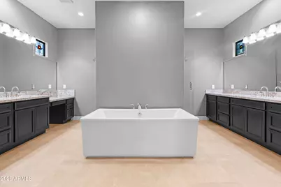 2754 E Kingbird Drive, Gilbert, AZ 85297 - Photo 34